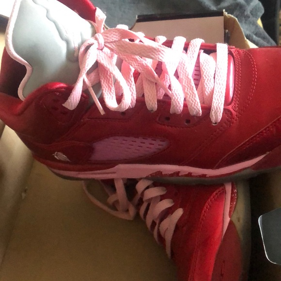 Shoes - Picture 4 of 4